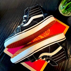 Sk8-Hi Zip Vans Black